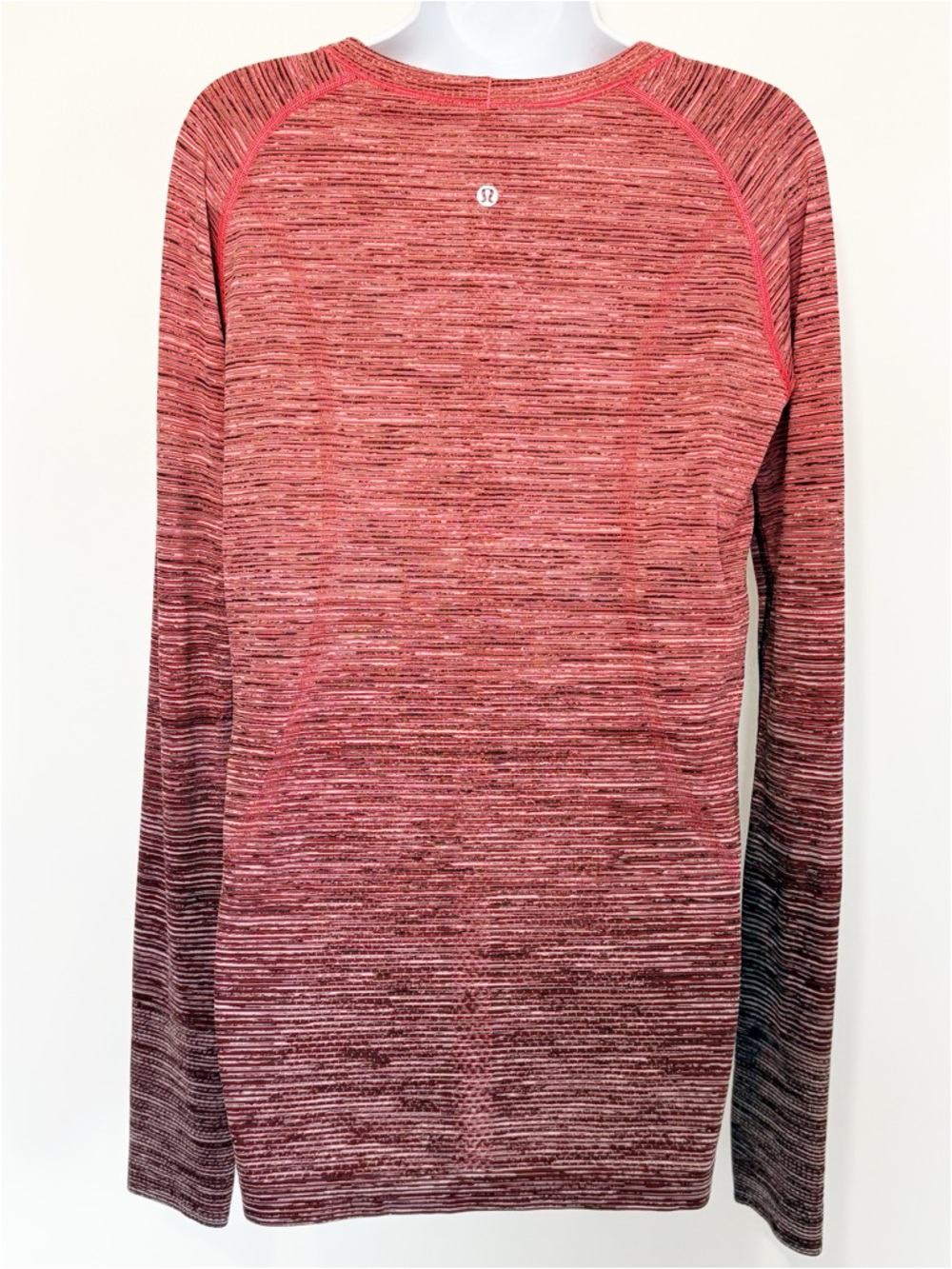 LULULEMON Swiftly Tech Long Sleeve Crewneck Red Alert Womens Size 12 - Picture 4 of 9